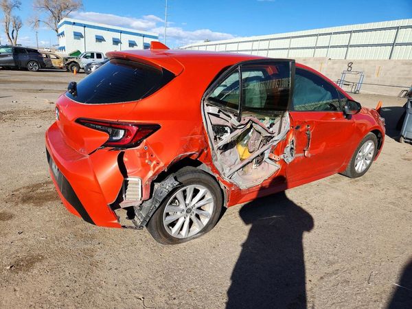 2024 TOYOTA COROLLA