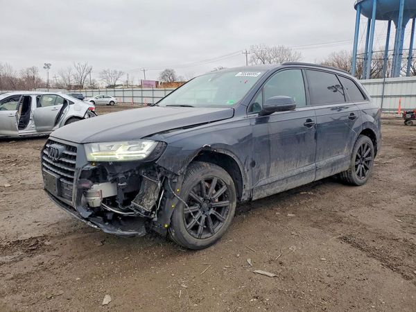 2017 AUDI Q7 quattro Prestige