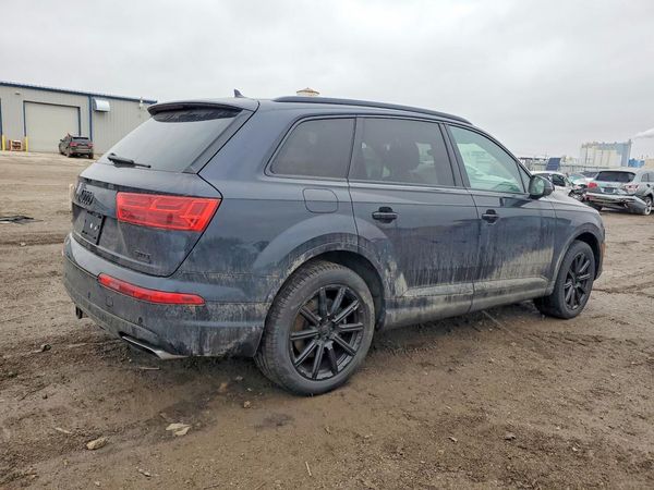 2017 AUDI Q7 quattro Prestige