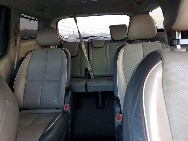 2017 KIA SEDONA