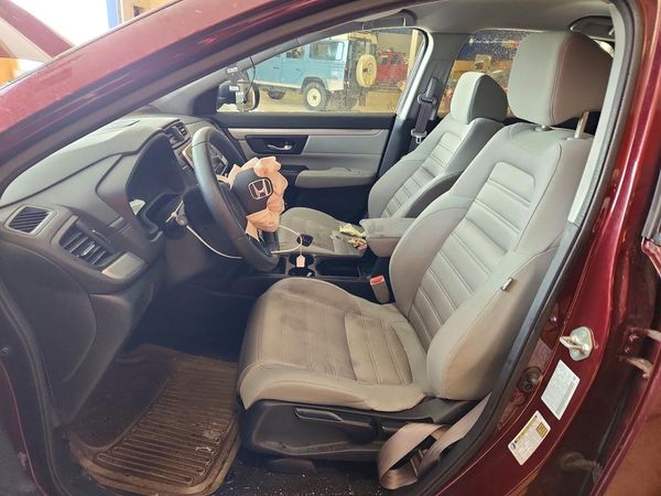2019 HONDA CRV LX — DENT