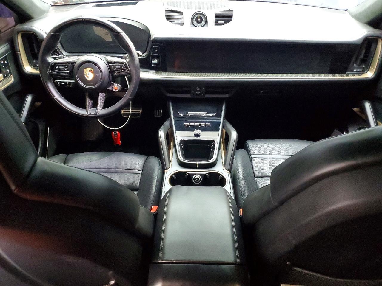 2024 PORSCHE CAYENNE Turbo GT