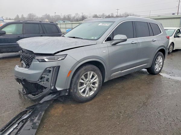 2024 CADILLAC XT6 Luxury