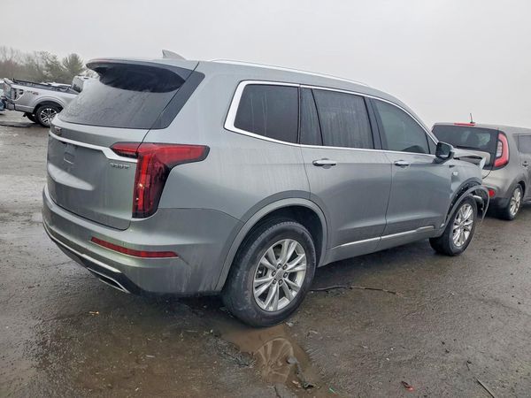 2024 CADILLAC XT6 Luxury