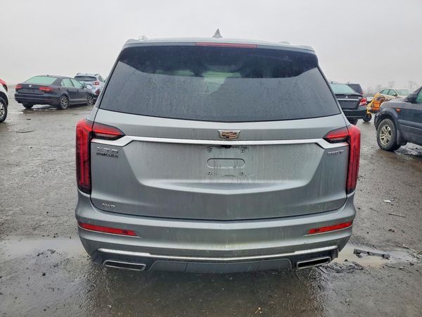 2024 CADILLAC XT6 Luxury