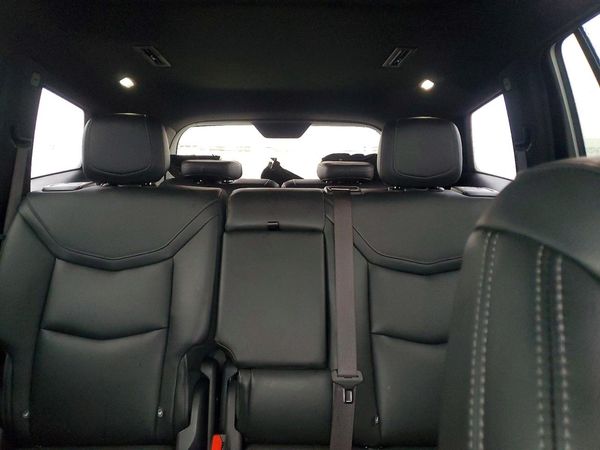 2024 CADILLAC XT6 Luxury