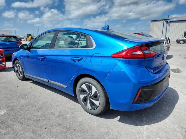 2017 HYUNDAI IONIQ