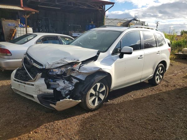 2018 SUBARU FORESTER Premium+ES
