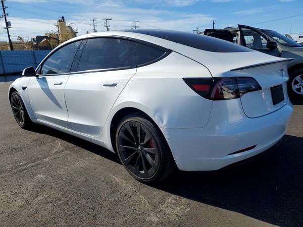 2022 TESLA MODEL 3