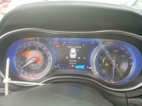 2018 CHRYSLER 300