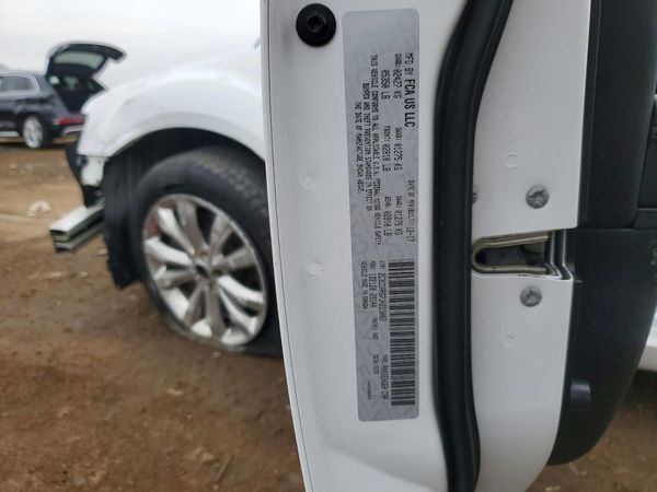 2018 CHRYSLER 300