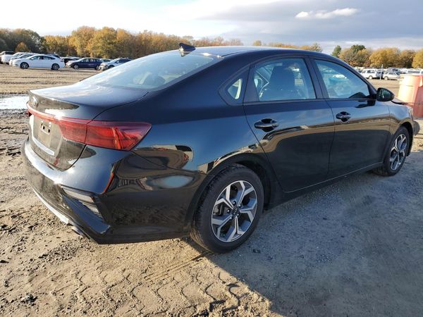 2021 KIA FORTE FE, LXS