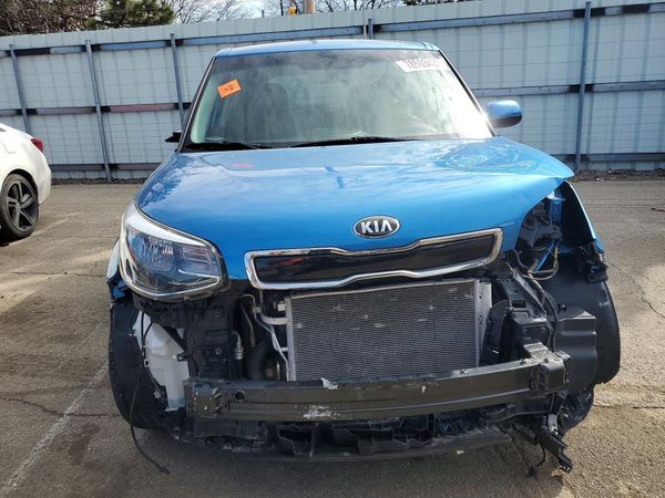 2016 KIA SOUL Exclaim