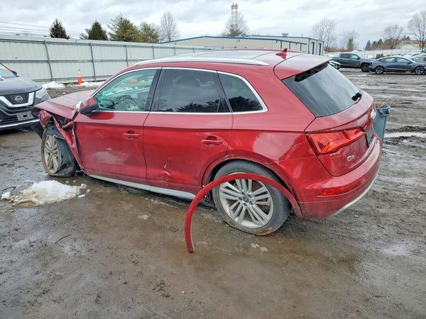 2018 AUDI Q5 quattro Prestige