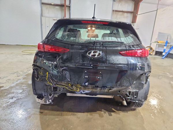 2021 HYUNDAI KONA