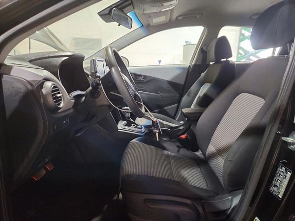 2021 HYUNDAI KONA