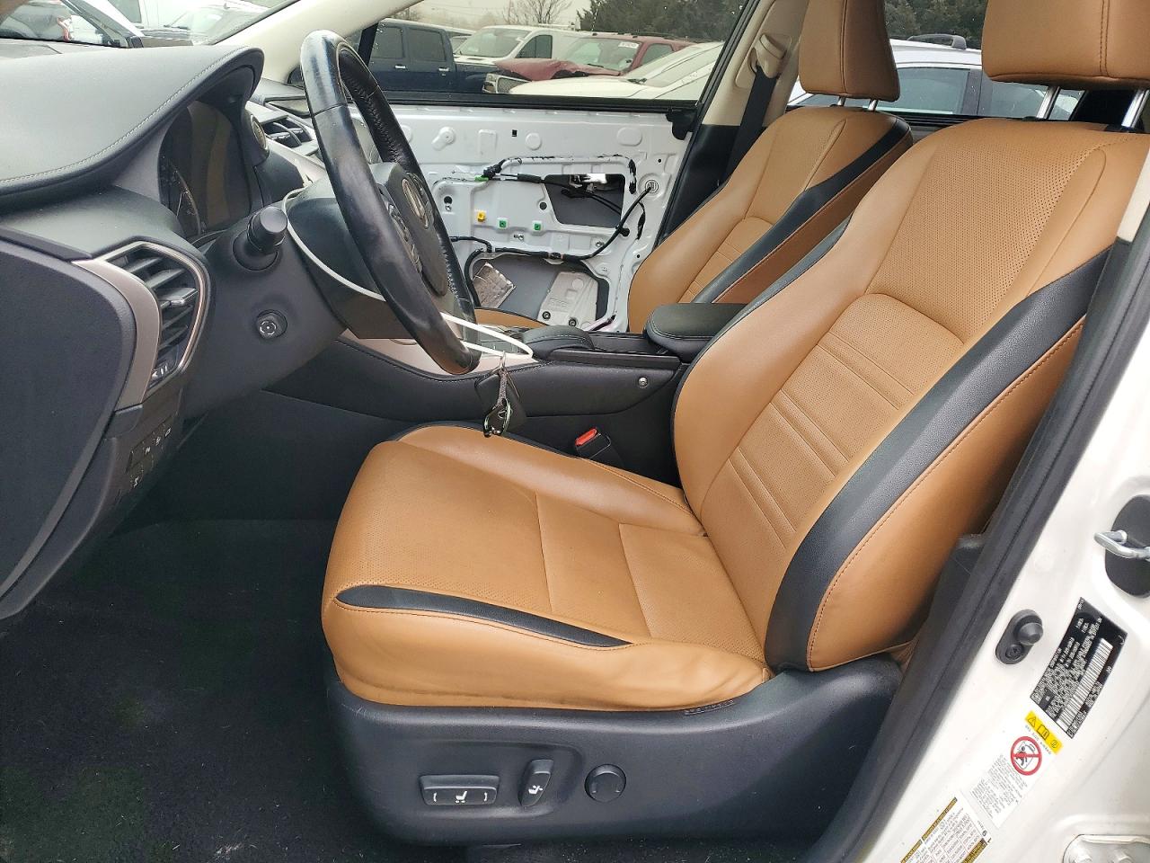 2017 LEXUS NX 200t Luxury