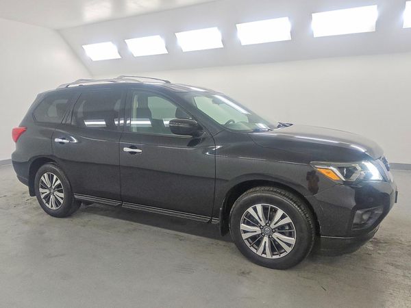2020 NISSAN PATHFINDER S