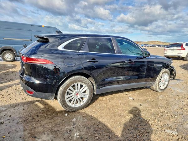 2017 JAGUAR F-PACE Prestige