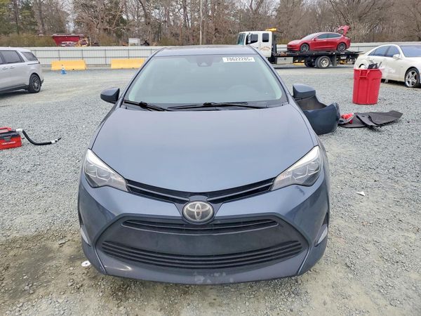 2017 TOYOTA COROLLA