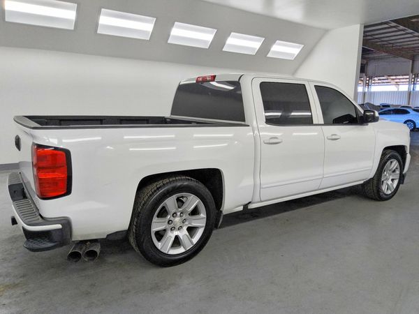 2017 CHEVROLET SILVERADO LT