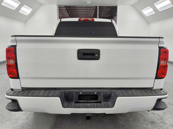 2017 CHEVROLET SILVERADO LT