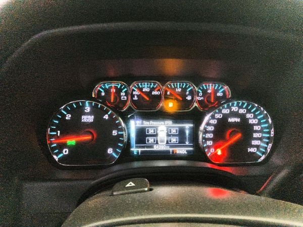 2017 CHEVROLET SILVERADO LT
