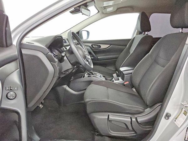 2021 NISSAN ROGUE SPORT SV — DENT