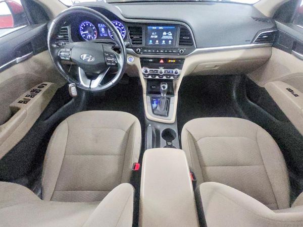 2020 HYUNDAI ELANTRA
