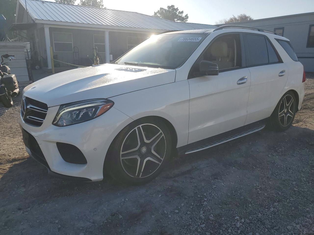2017 MERCEDES-BENZ GLE