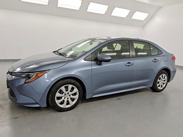 2022 TOYOTA COROLLA