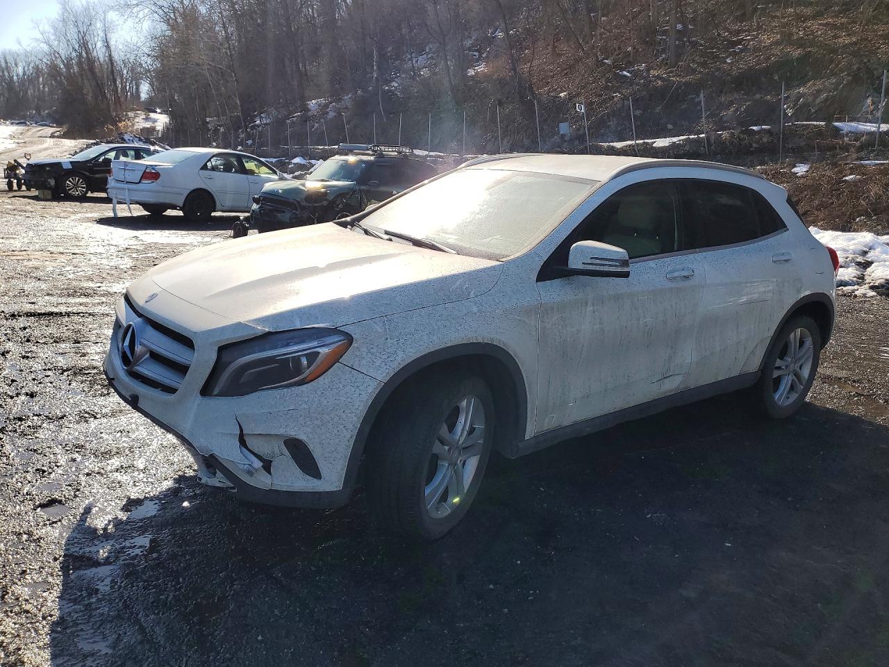2017 MERCEDES-BENZ GLA GLA250-4M