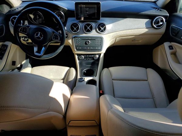 2017 MERCEDES-BENZ GLA GLA250-4M