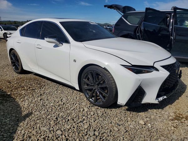 2022 LEXUS IS