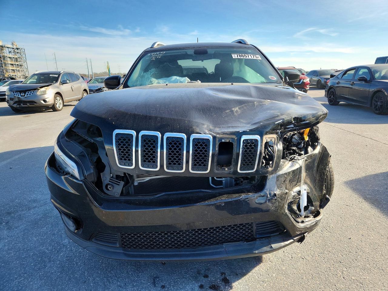 2019 JEEP CHEROKEE LATITUDE FWD