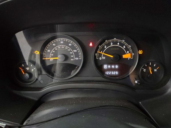 2016 JEEP COMPASS Sport — ODOM