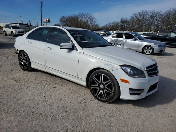 2014 MERCEDES-BENZ C C250