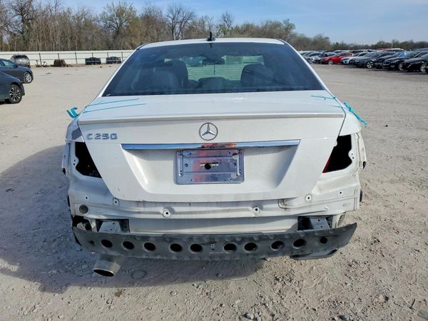 2014 MERCEDES-BENZ C C250