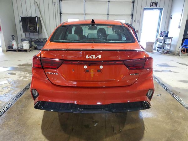 2023 KIA FORTE GT Line
