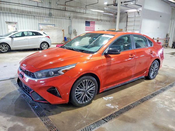 2023 KIA FORTE GT Line