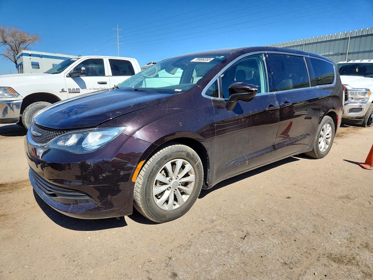 2017 CHRYSLER PACIFICA
