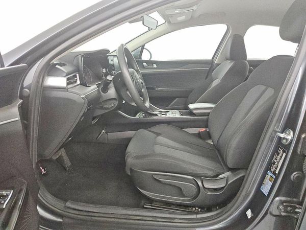 2022 KIA K5 LXS — DENT