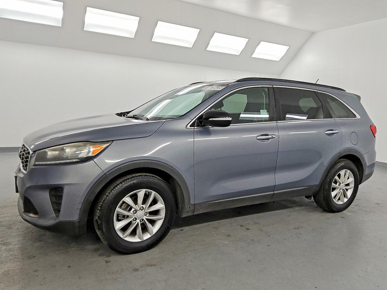 2020 KIA SORENTO L, LX, S
