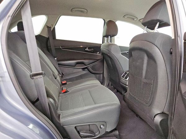 2020 KIA SORENTO L, LX, S