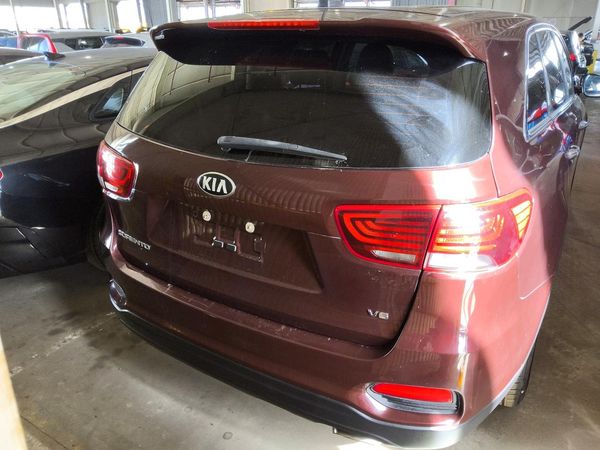 2020 KIA SORENTO L, LX, S