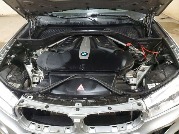2014 BMW X5 xDrive50i