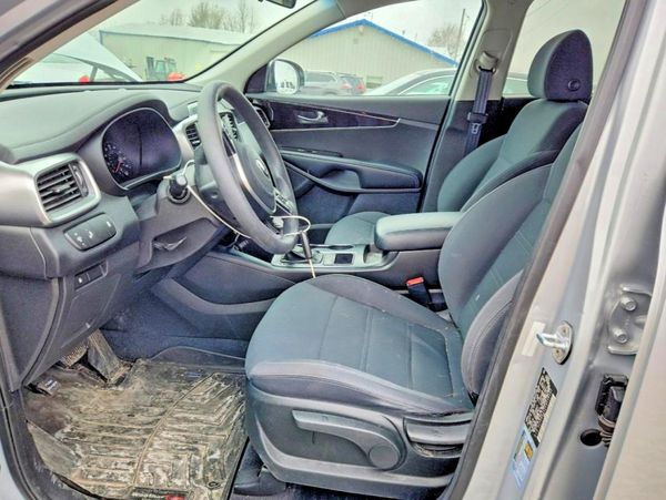 2019 KIA SORENTO