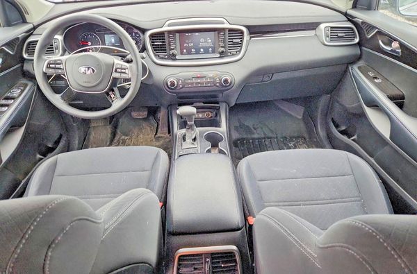 2019 KIA SORENTO