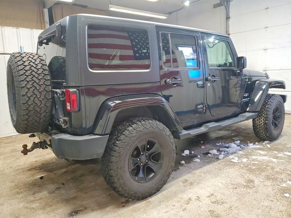 2017 JEEP WRANGLER UNLIMITED SAHARA 4X4