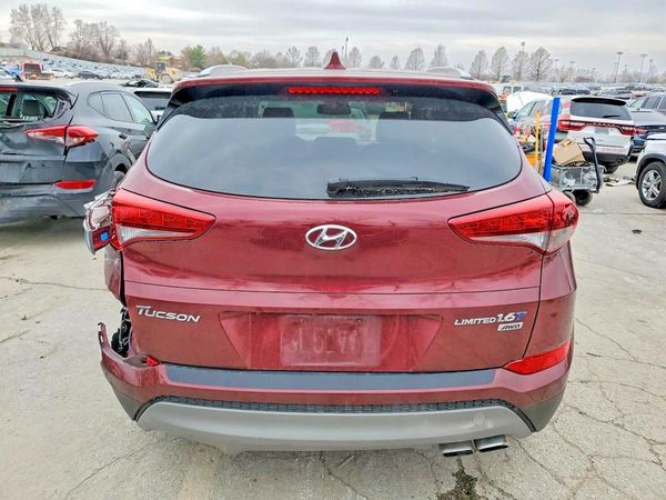 2017 HYUNDAI TUCSON